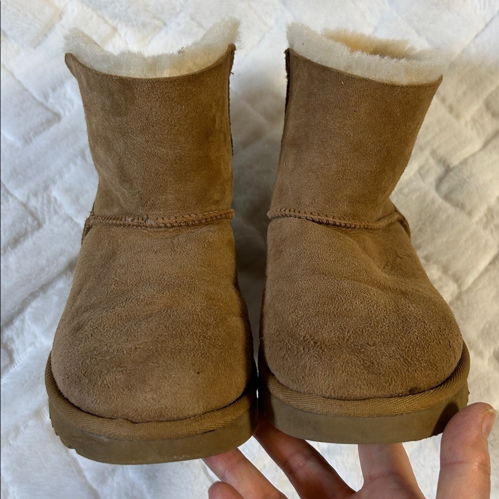 UGG Tan Shearling Boots with Ribbon Accents size 7 - Picture 7 of 9